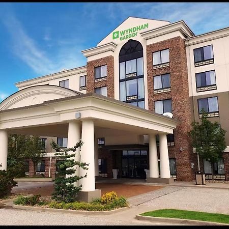 Отель Wyndham Garden Erie Kearsarge Экстерьер фото